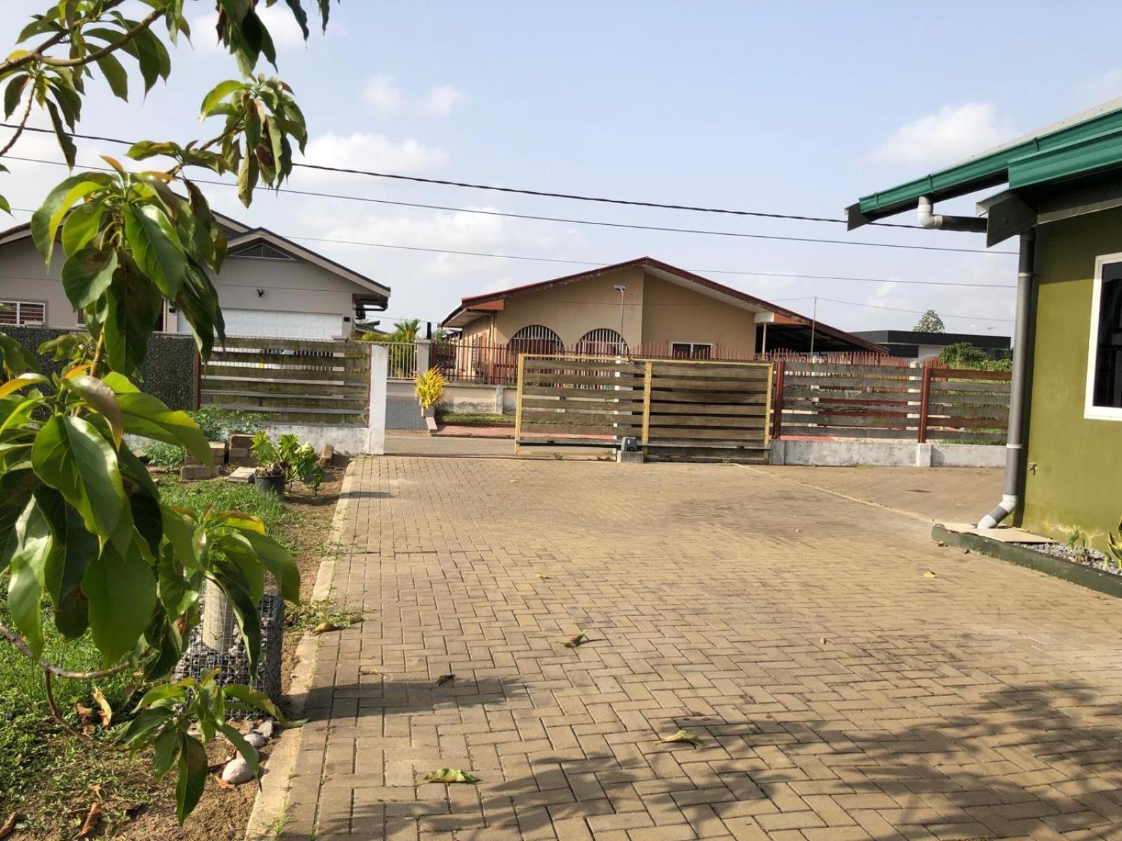 Grapefruitstraat Appartement Paramaribo Buitenkant foto